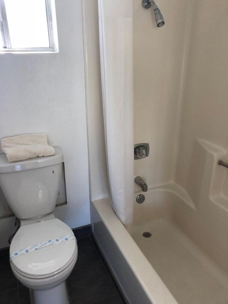 Kelseyville Motel ภายนอก รูปภาพ
