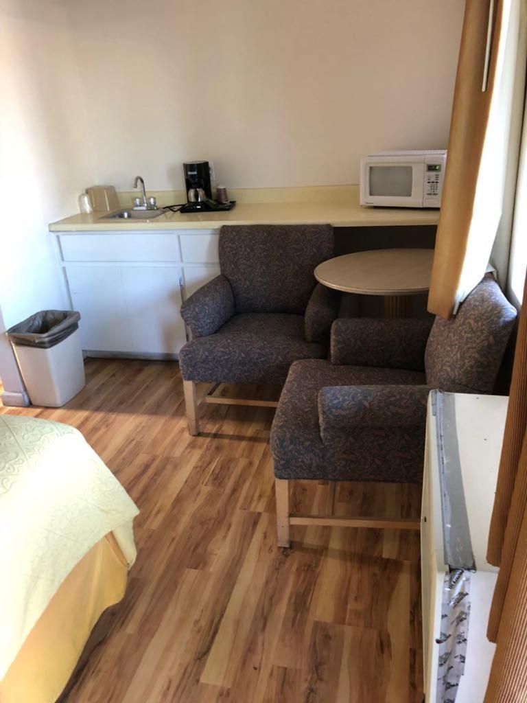 Kelseyville Motel ภายนอก รูปภาพ