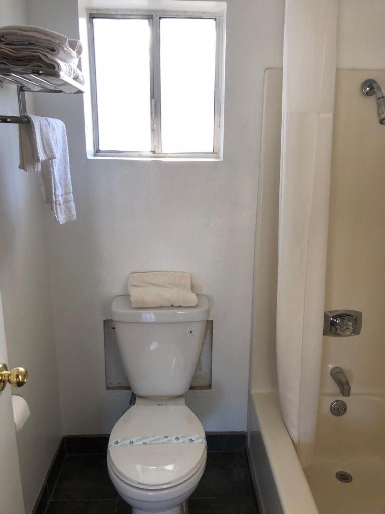 Kelseyville Motel ภายนอก รูปภาพ