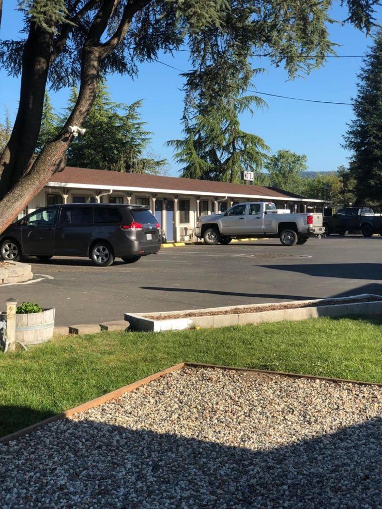 Kelseyville Motel ภายนอก รูปภาพ